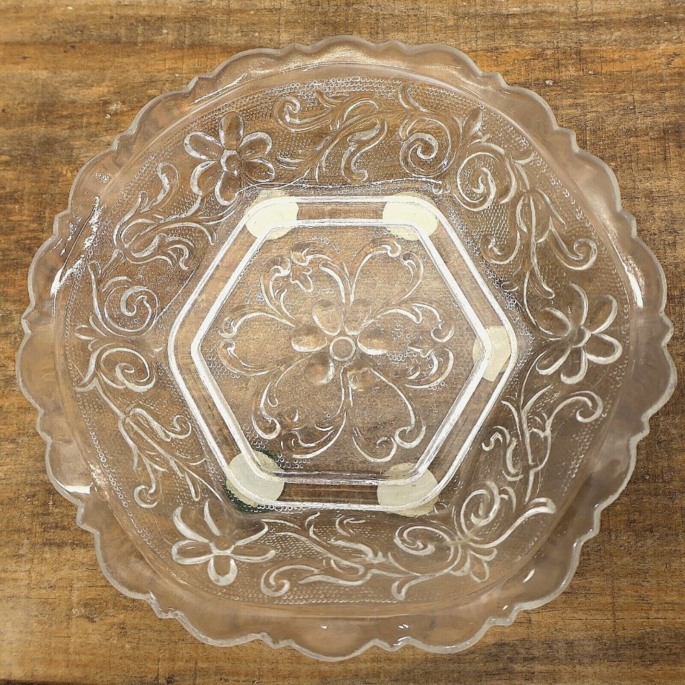 4/$20 Vtg Floral Vine Glass Candy Dish Clear 6.5in Across 1.5in Tall